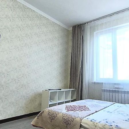 Аэропорт 15 Минут Экспо Бульвар Apartamento Astana Exterior foto